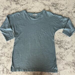 Columbia Blue Crewneck women’s T-shirt 3/4 sleeve Size XS